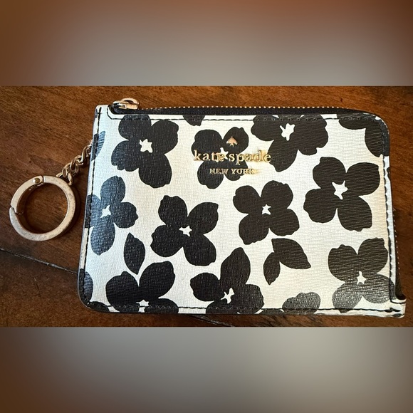 kate spade Accessories - Kate Spade Monochrome Floral Clutch